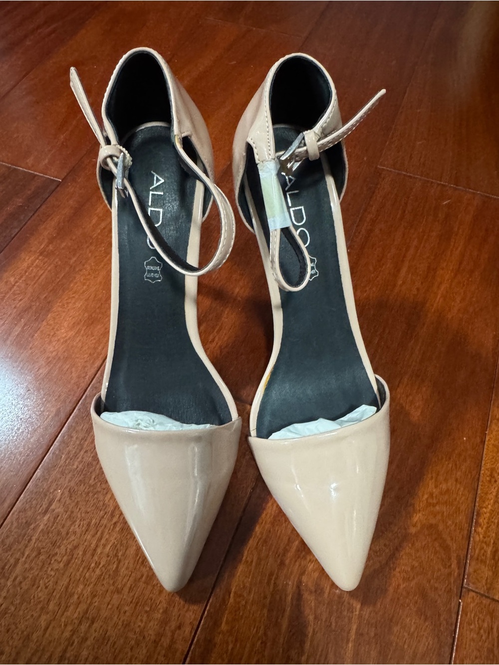 Aldo high heeled shoes